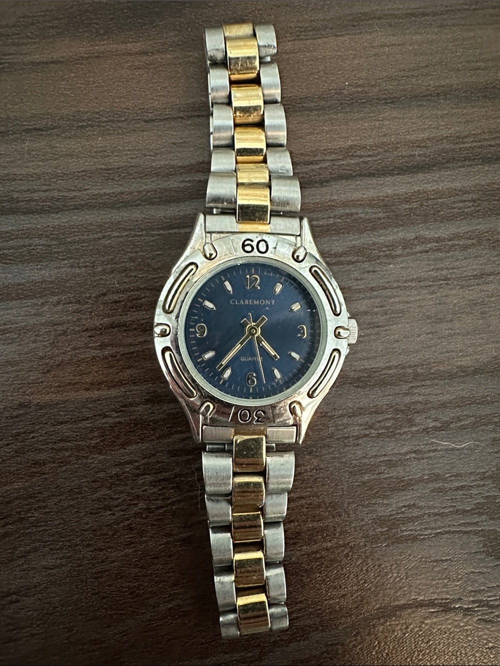 Vintage Claremont - Two-Tone Blue Dial Women's Bracelet Watch - Classic Elegance